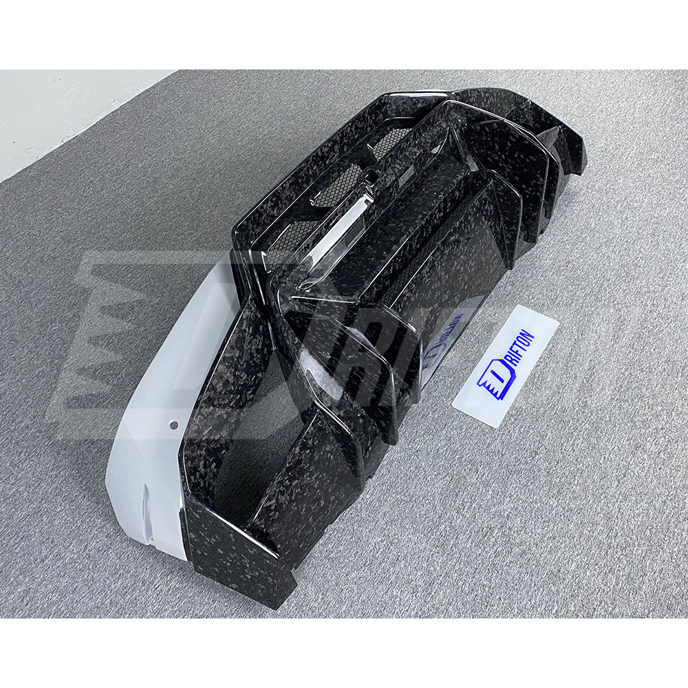 Vorsteiner Style Forged Dry Carbon Fiber With Portion Primer Rear Bumper For Lamborghini Huracan LP580 & LP610 2014-2019