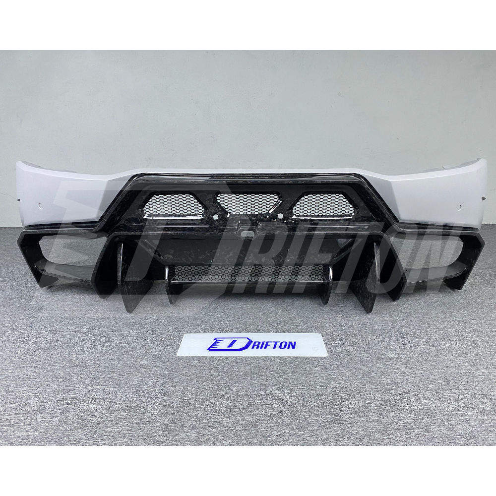 Vorsteiner Style Forged Dry Carbon Fiber With Portion Primer Rear Bumper For Lamborghini Huracan LP580 & LP610 2014-2019