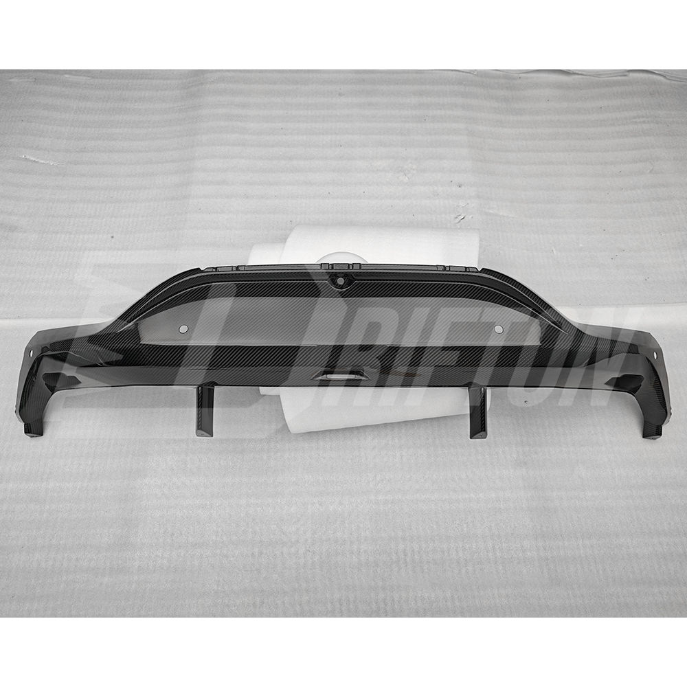 Novitec OEM Style Dry Carbon Fiber Rear Bumper Center Plate Panel For Mclaren Artura 2023+