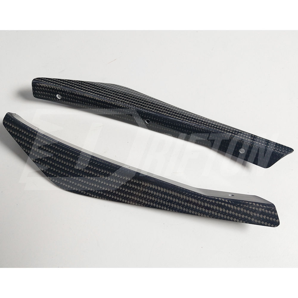 Varis 4pcs Style Carbon Fiber Front Bumper Canards For Nissan R35 GTR 2017-2023