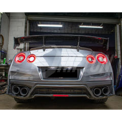 MY12 OEM Style Dry Carbon Fiber Rear Under Diffuser Plate With Brake Light For Nissan R35 GTR 2008-2023
