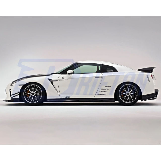 Varis 18 Ver. Style Glass Fiber Front Fender With Bumper Extension Cover For Nissan R35 GTR 2017-2023
