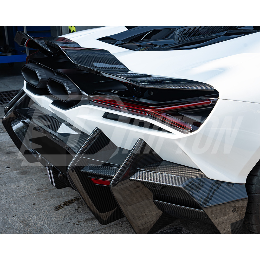 Mansory Style Dry Carbon Fiber Conversion Body Kits For Lamborghini Revuelto 2023-ON