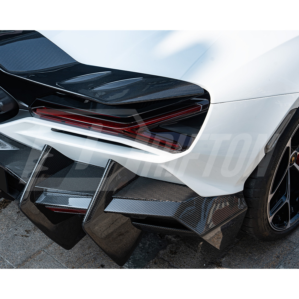 Mansory Style Dry Carbon Fiber Rear Diffuser For Lamborghini Revuelto 2023-ON