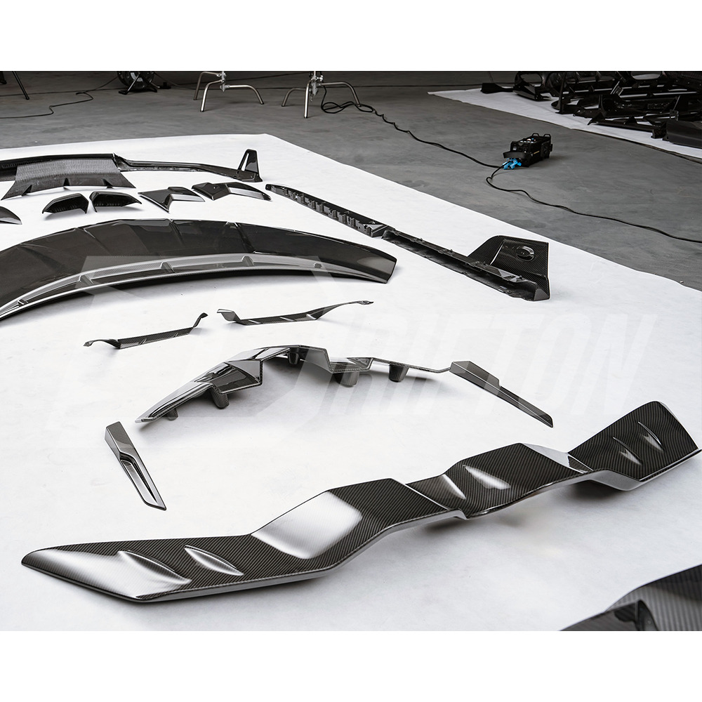 Mansory Style Dry Carbon Fiber Rear Spoiler Wing For Lamborghini Revuelto 2023-ON