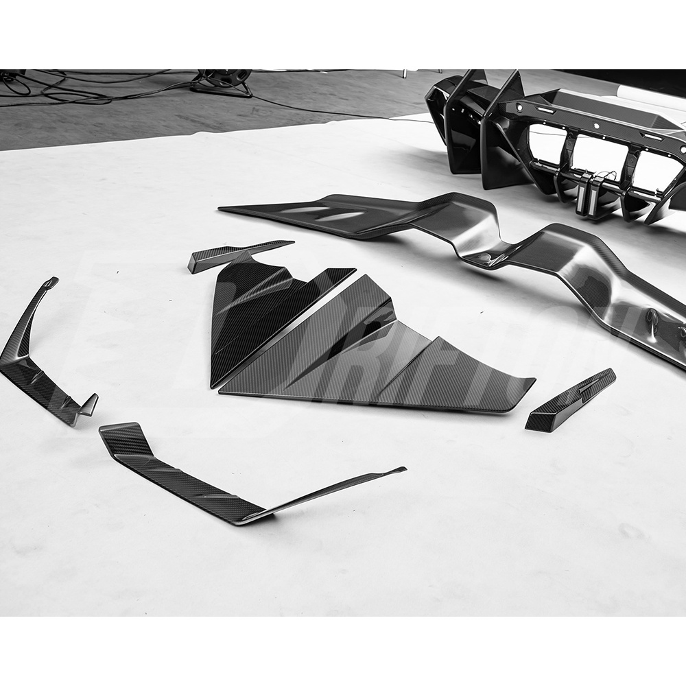 Mansory Style Dry Carbon Fiber Side Skirt Flap For Lamborghini Revuelto 2023-ON