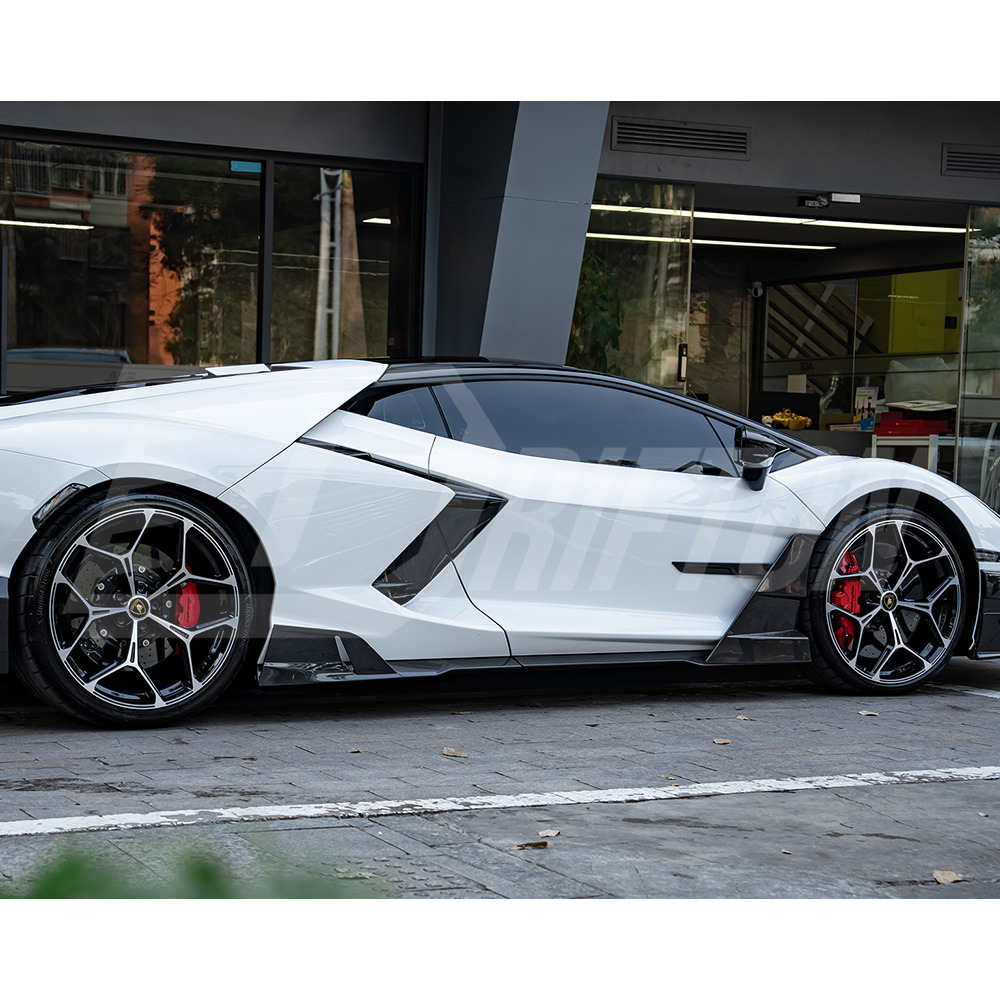 Mansory Style Dry Carbon Fiber Side Skirts For Lamborghini Revuelto 2023-ON
