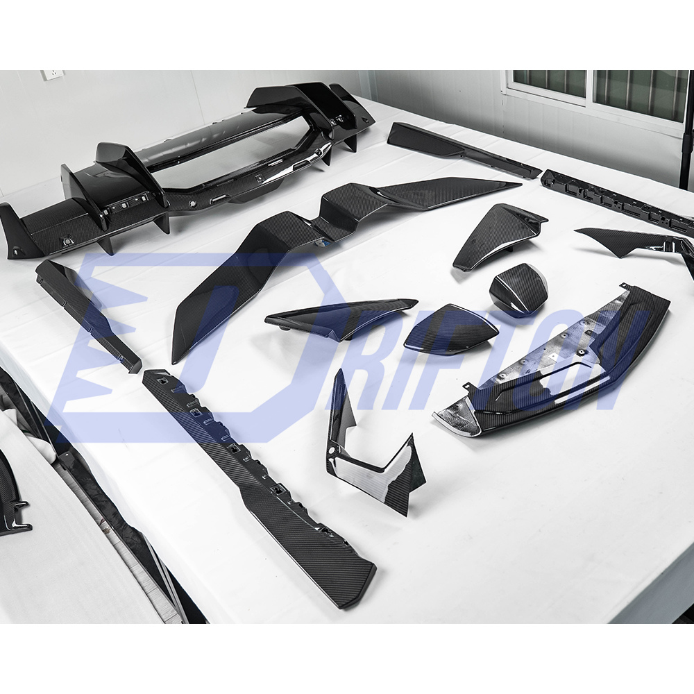 OEM Style Dry Carbon Fiber Rear Spoiler Wing For Lamborghini Revuelto 2023-ON