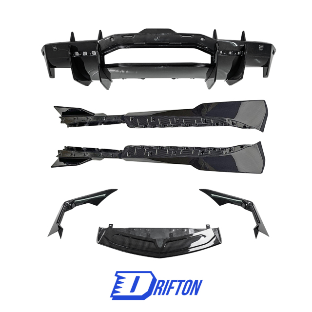 OEM Style Dry Carbon Fiber Aero Body Kits For Lamborghini Revuelto 2023-ON