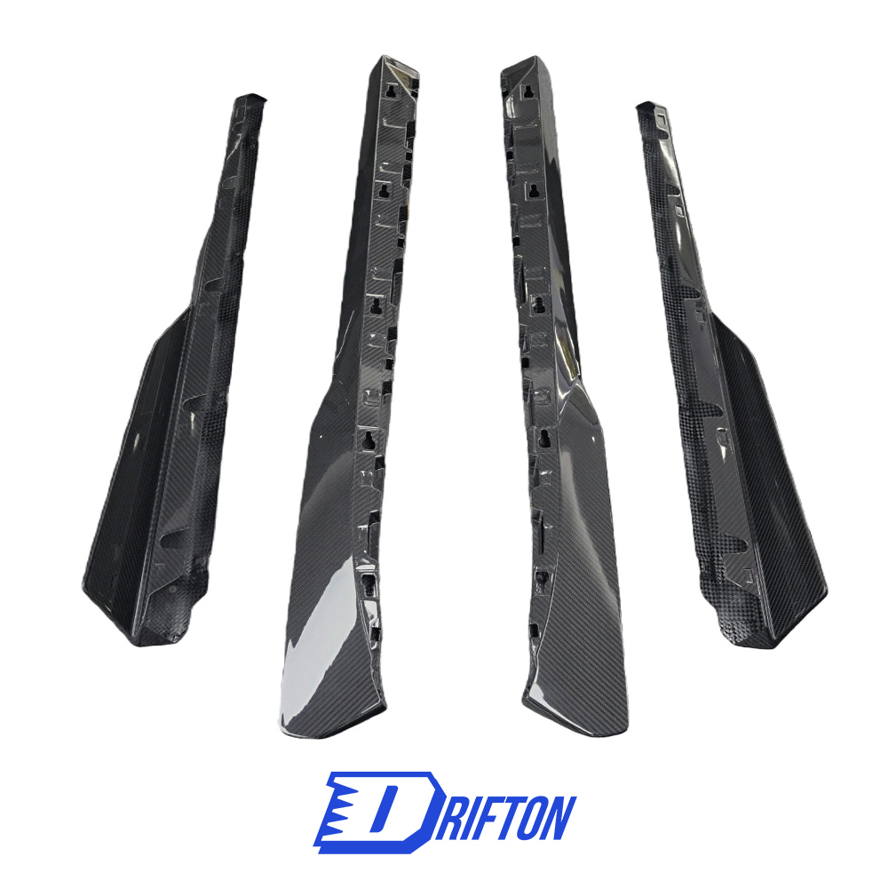 OEM Style Dry Carbon Fiber Side Skirt For Lamborghini Revuelto 2023-ON
