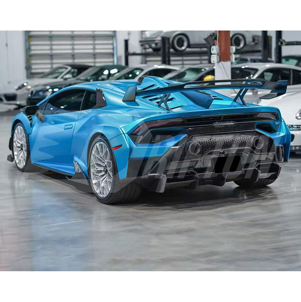 Vorsteiner Style Dry Carbon Fiber Rear Bumper Diffuser For Lamborghini Huracan STO 2021-2025