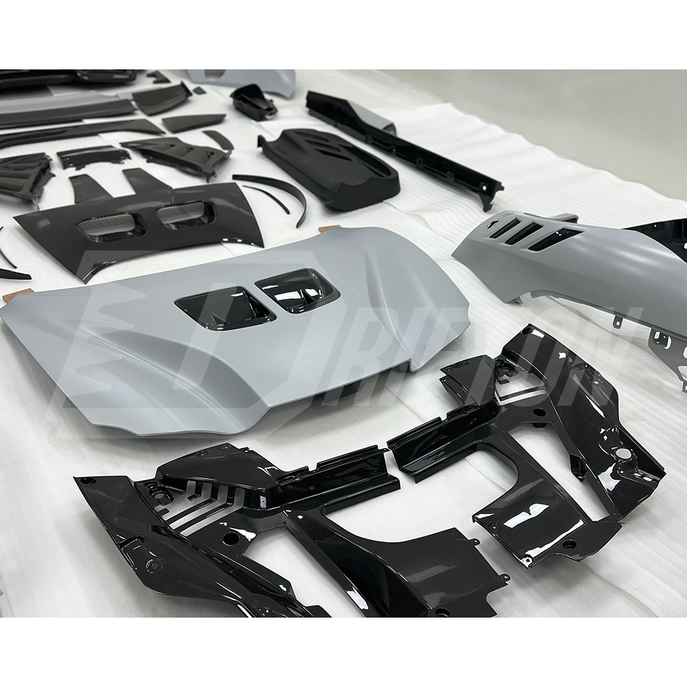 SF90XX Conversion Dry Carbon Fiber Body Kits For Ferrari SF90 Stradale & Spider