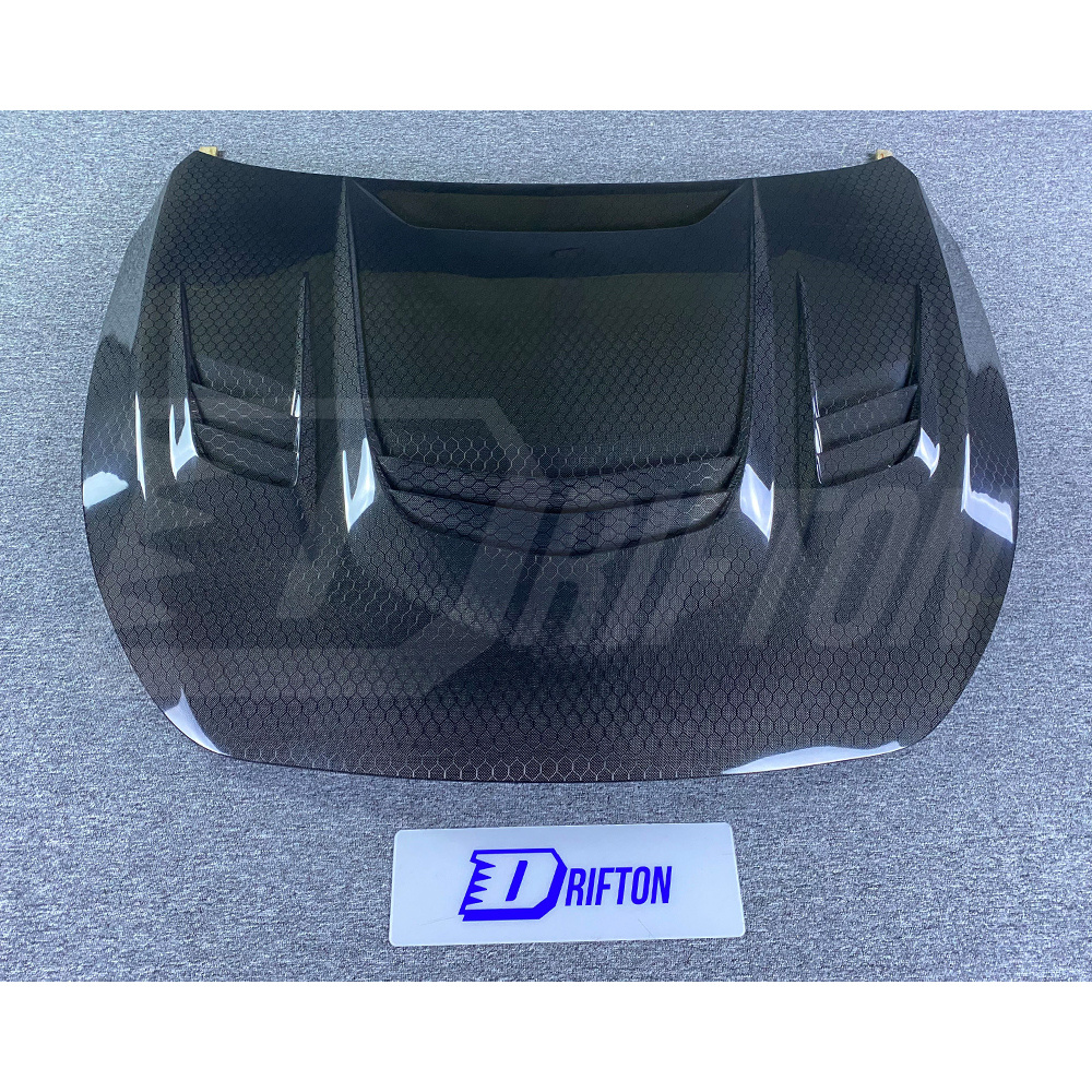 VA Style Honeycomb Carbon Fiber Bonnet Hood For Infiniti Q60 2016-2022