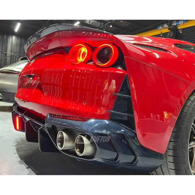 Mansory Style Dry Carbon Fiber Rear Bumper Air Vents Canards For Ferrari 812 Superfast GTS 2017-2023