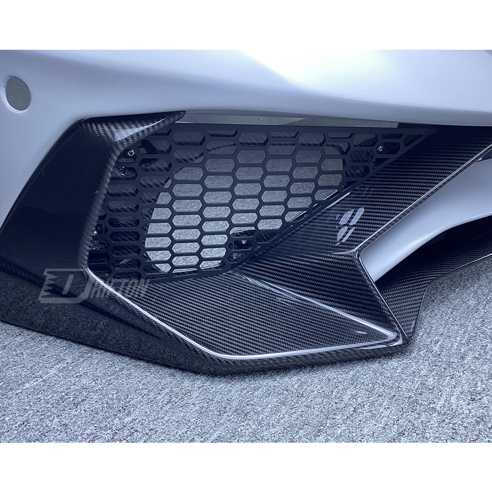 LP750 SV Style Partial Exposed Dry Carbon Fiber Front Bumper For Lamborghini Aventador & S & SV  LP700 LP740 LP750 2011-2021