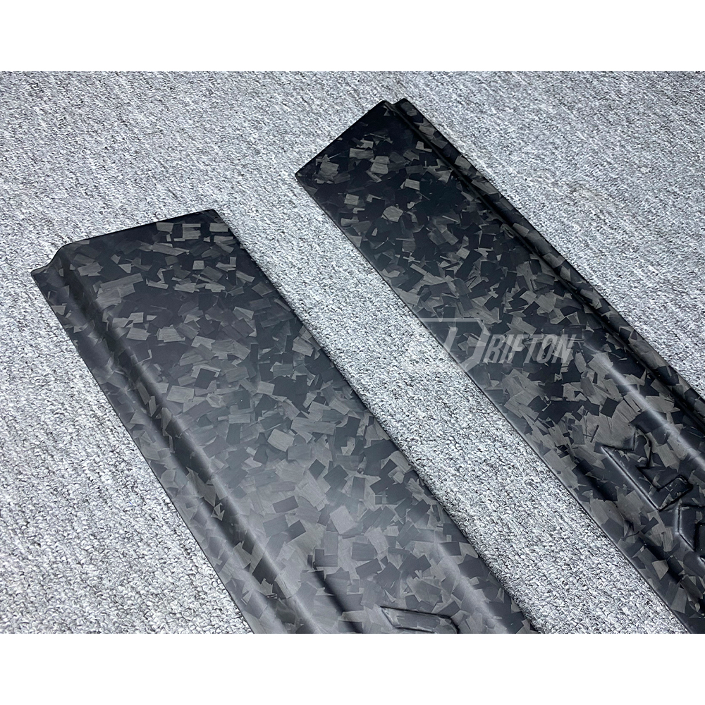 Forged Dry Carbon Fiber Door Sills Scuff Plates Panels Trim (Replacement) For Lamborghini Aventador & S  LP700 LP740 2011-2021