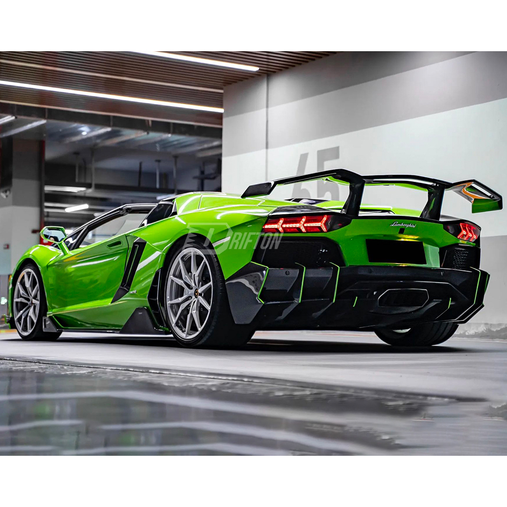 CMST Sytle Dry Carbon Fiber Rear Diffuser For Lamborghini Aventador LP700 2011-2015
