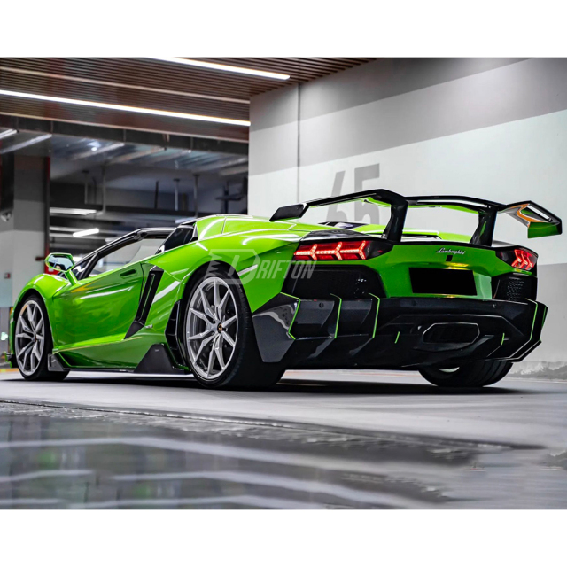 CMST Sytle Dry Carbon Fiber Rear Diffuser For Lamborghini Aventador LP700 2011-2015