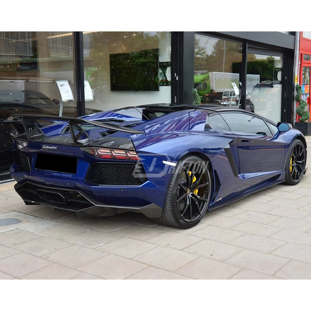 DMC Style Dry Carbon Fiber Rear Diffuser For Lamborghini Aventador LP700 2011-2015