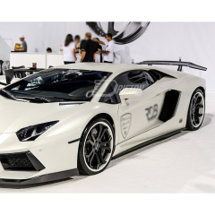 DMC Style Dry Carbon Fiber Side Skirt For Lamborghini Aventador LP700 2011-2015
