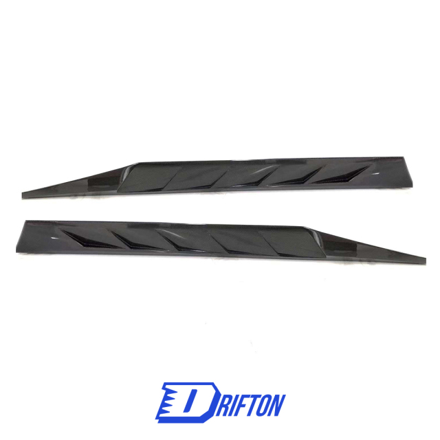 Novitec Style Dry Carbon Fiber Side Skirt For Lamborghini Aventador LP700 2011-2015