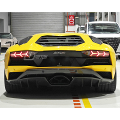 OEM Style Dry Carbon Fiber Rear Engine Side Vents Air Scoop For Lamborghini Aventador S LP740 2016-2021