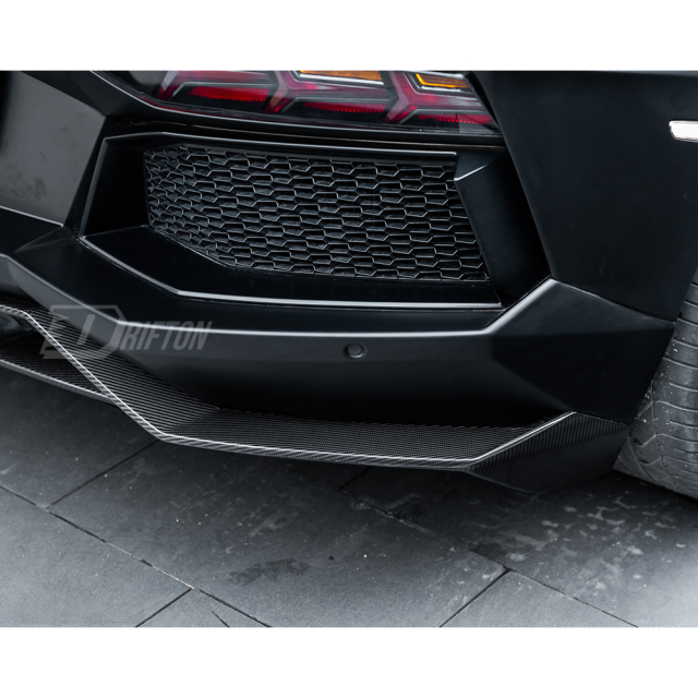 Vorsteiner Style Carbon Fiber Rear Diffuser For Lamborghini Aventador LP700 2011-2015