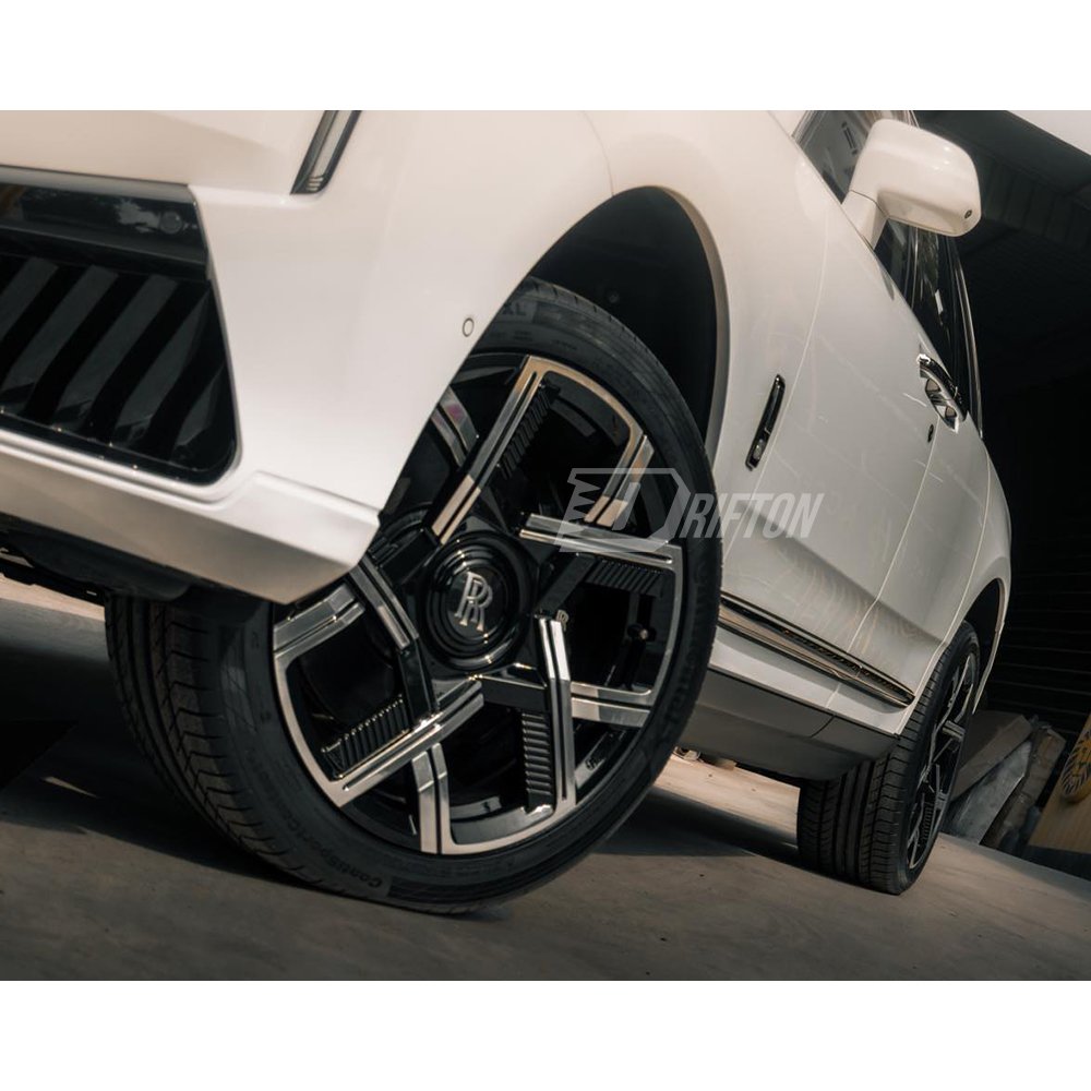 2025+ Series II Conversion Body Kits For Rolls Royce Cullinan 2015-2024   (No Cutting Ver. with Headlights Taillights)