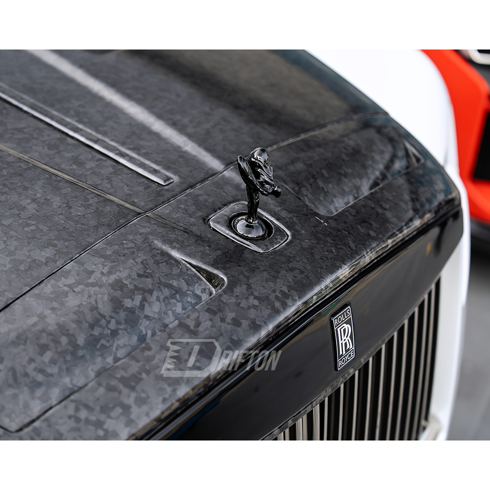 Mansory Ver.2 Style Conversion Body Kits For Rolls Royce Cullinan 2015-2028   (Partial Exposed Dry Carbon Fiber)