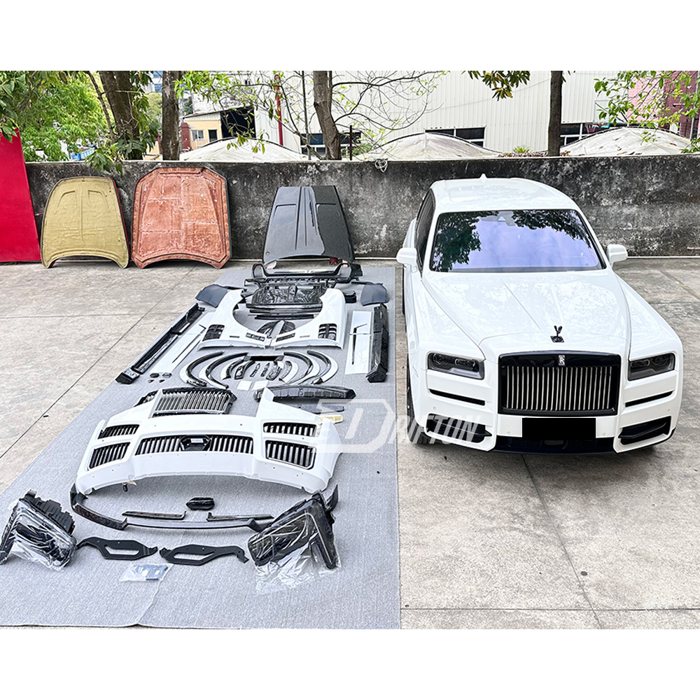 Mansory Ver.2 Style Conversion Body Kits For Rolls Royce Cullinan 2015-2028   (Partial Exposed Dry Carbon Fiber)