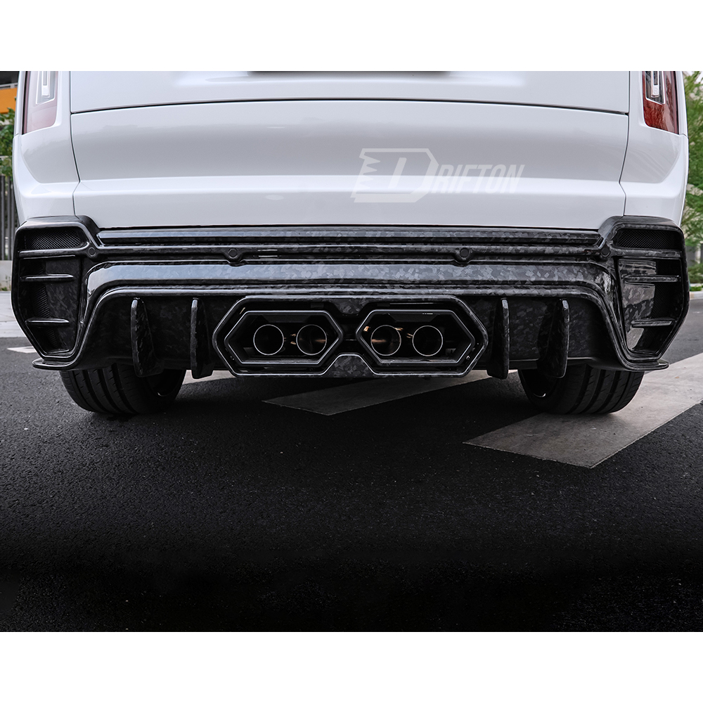 Mansory Ver.2 Style Conversion Body Kits For Rolls Royce Cullinan 2015-2028   (Partial Exposed Dry Carbon Fiber)（Center Exit Exhaust）