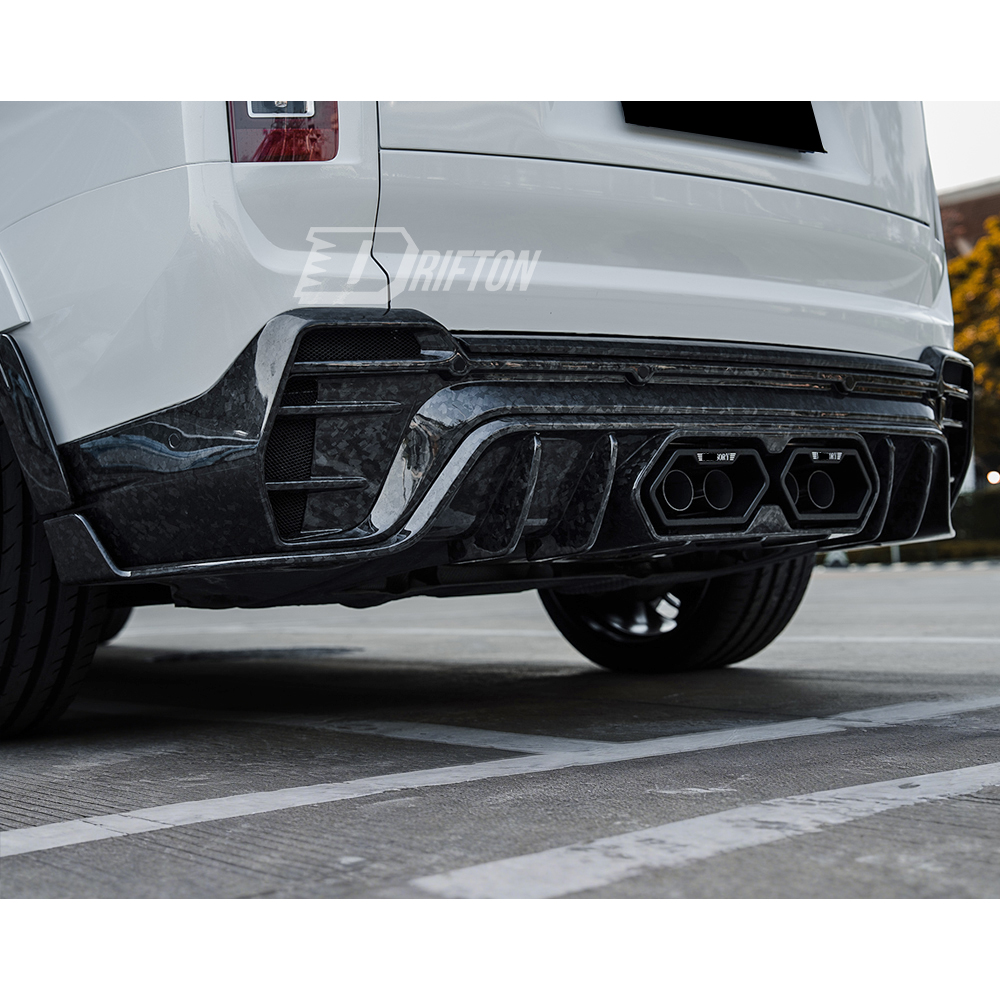 Mansory Ver.2 Style Conversion Body Kits For Rolls Royce Cullinan 2015-2028   (Partial Exposed Dry Carbon Fiber)（Center Exit Exhaust）