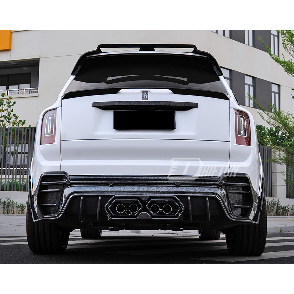Mansory Ver.2 Style Conversion Body Kits For Rolls Royce Cullinan 2015-2028   (Partial Exposed Dry Carbon Fiber)（Center Exit Exhaust）