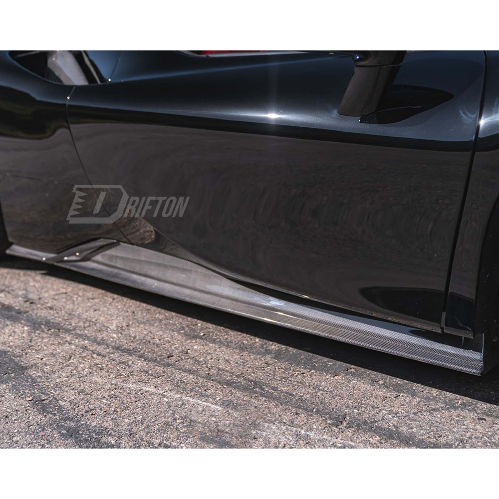 Novitec Style Dry Carbon Fiber Side Skirts For Ferrari SF90 Stradale & Spider