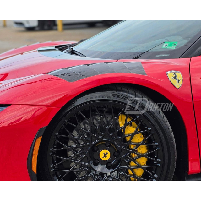 RYFT Style Dry Carbon Fiber Fenders For Ferrari SF90
