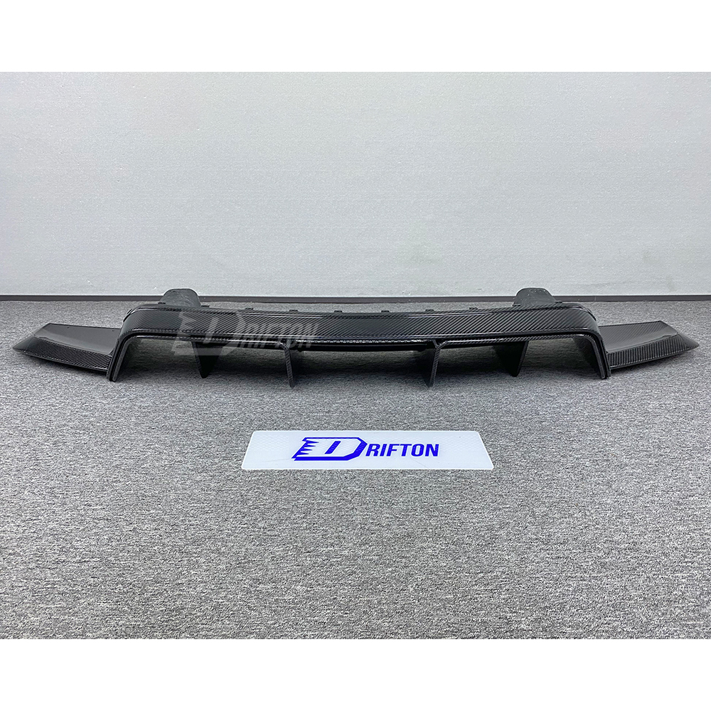 Performance Style Dry Carbon Fiber Rear Diffuser For Audi R8 2016-2019