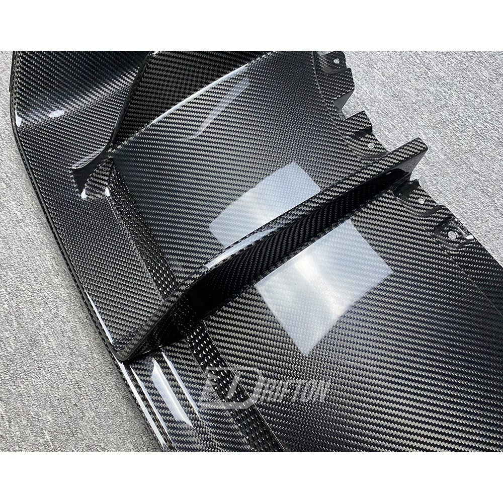 Performance Style Dry Carbon Fiber Rear Diffuser For Audi R8 2016-2019