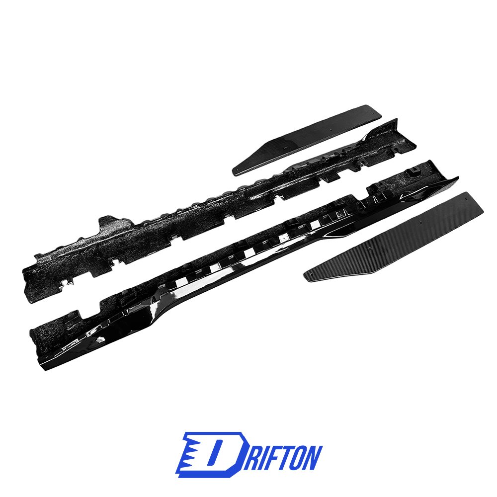 Dark Horse SC Style Dry Carbon Fiber Side Skirts For Ford Mustang Gen7 S650 2024-On