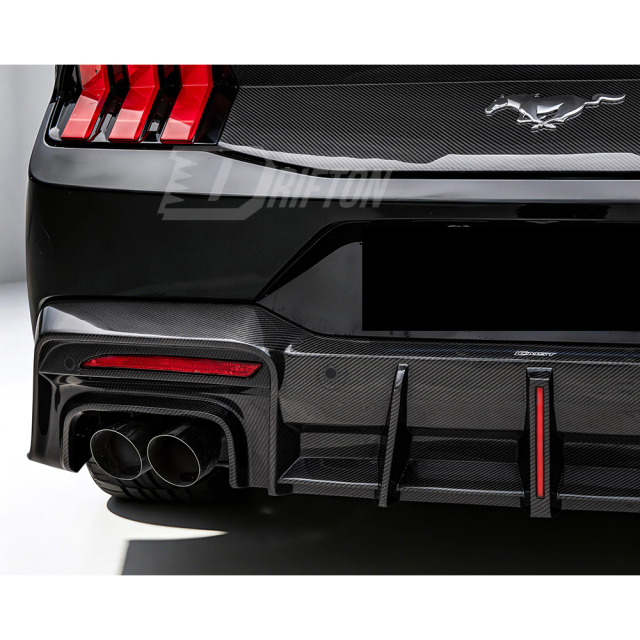 CMST V1 Style Carbon Fiber Rear Diffuser For Ford Mustang Gen7 S650 2024-On