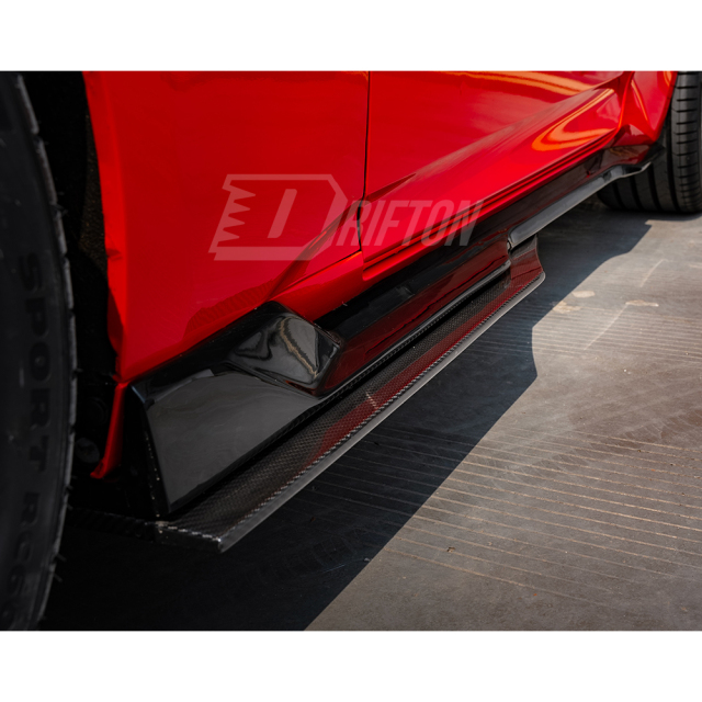 Dark Horse SC Style Dry Carbon Fiber Side Skirts For Ford Mustang Gen7 S650 2024-On