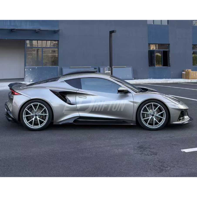 CMST Style Dry Carbon Fiber Side Skirts For Lotus Emira