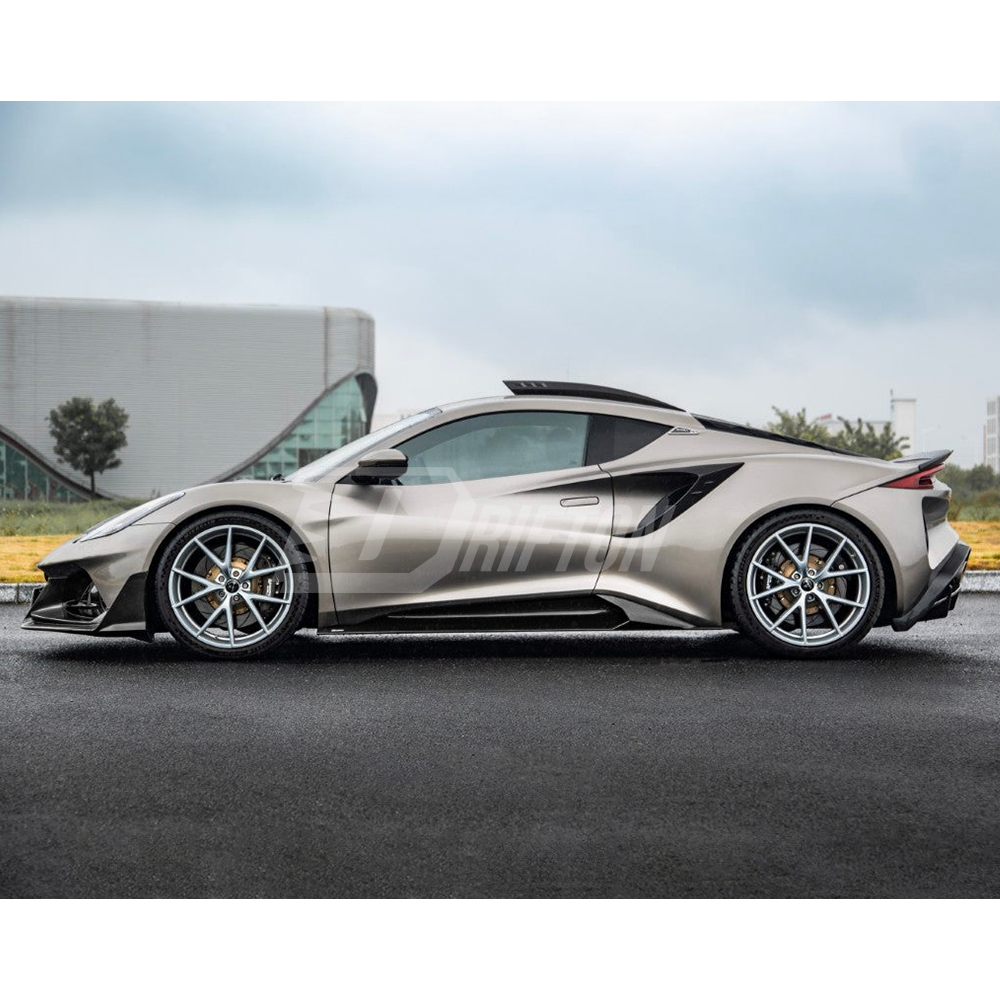 CMST Style Dry Carbon Fiber Roof Vent Scoop For Lotus Emira