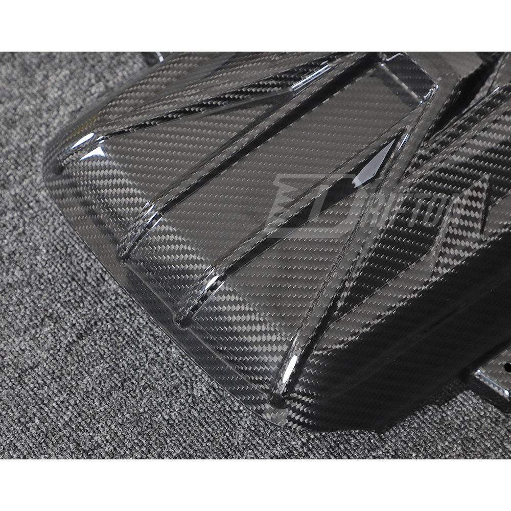 Dry Carbon Fiber Engine Bay Cover For Chevrolet Corvette C8 Coupe Stingray Z51 2020-2026