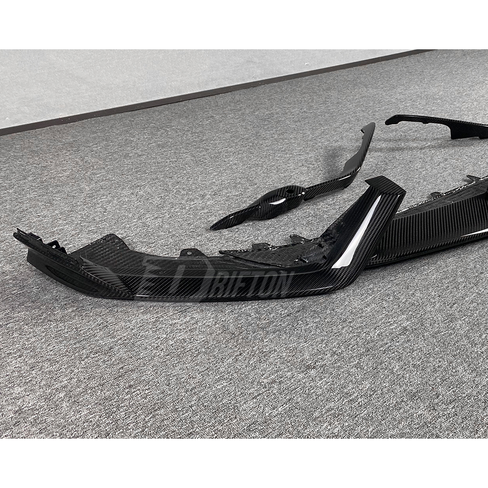 Performante Style Dry Carbon Fiber Front Lip & Front Bumper Trim For Lamborghini URUS S 2023-2025