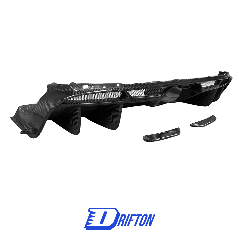 GTAM Style Carbon Fiber Rear Diffuser For Alfa Romeo Giulia QV Quadrifoglio 2016-2023