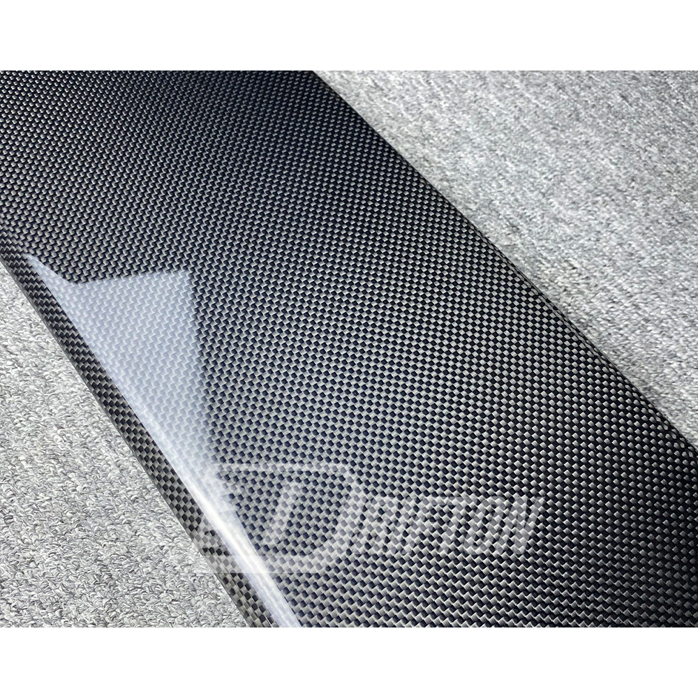 Novitec OEM Style Dry Carbon Fiber Roof Rear Spoiler Panel For Ferrari SF90 Stradale