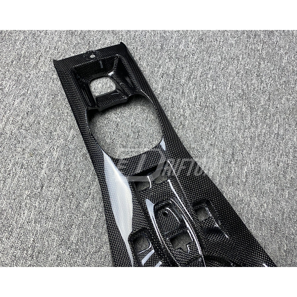 Dry Carbon Fiber Interiors Kits Center Console Base Panel Replacement For Ferrari 812 Superfast GTS 2017-2023