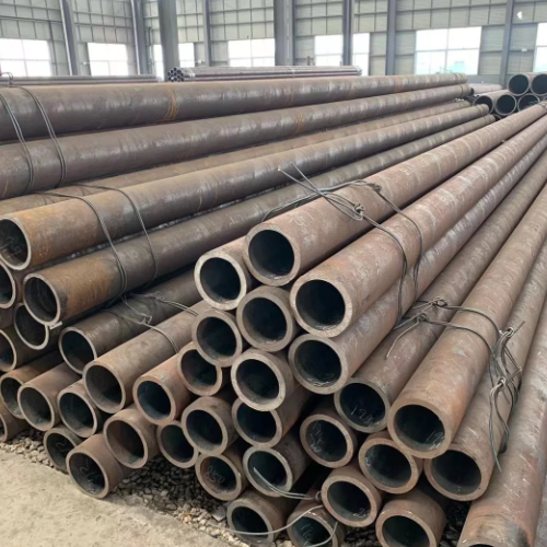 Sch80 Ss400 S235jr Q345 Q195 Sch 40 St37 St52 Round Black Painted Seamless Low Carbon Steel Pipe