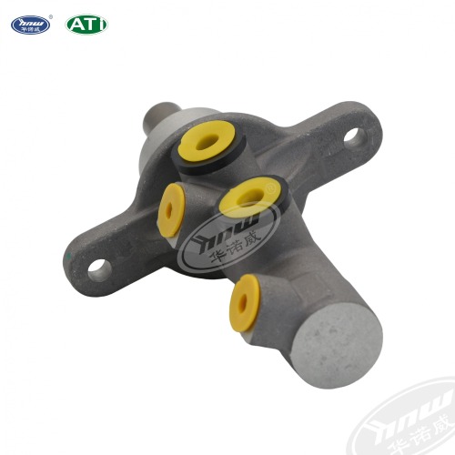 33D614012 Brake Master Cylinder