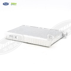 180819031A  Heater Core